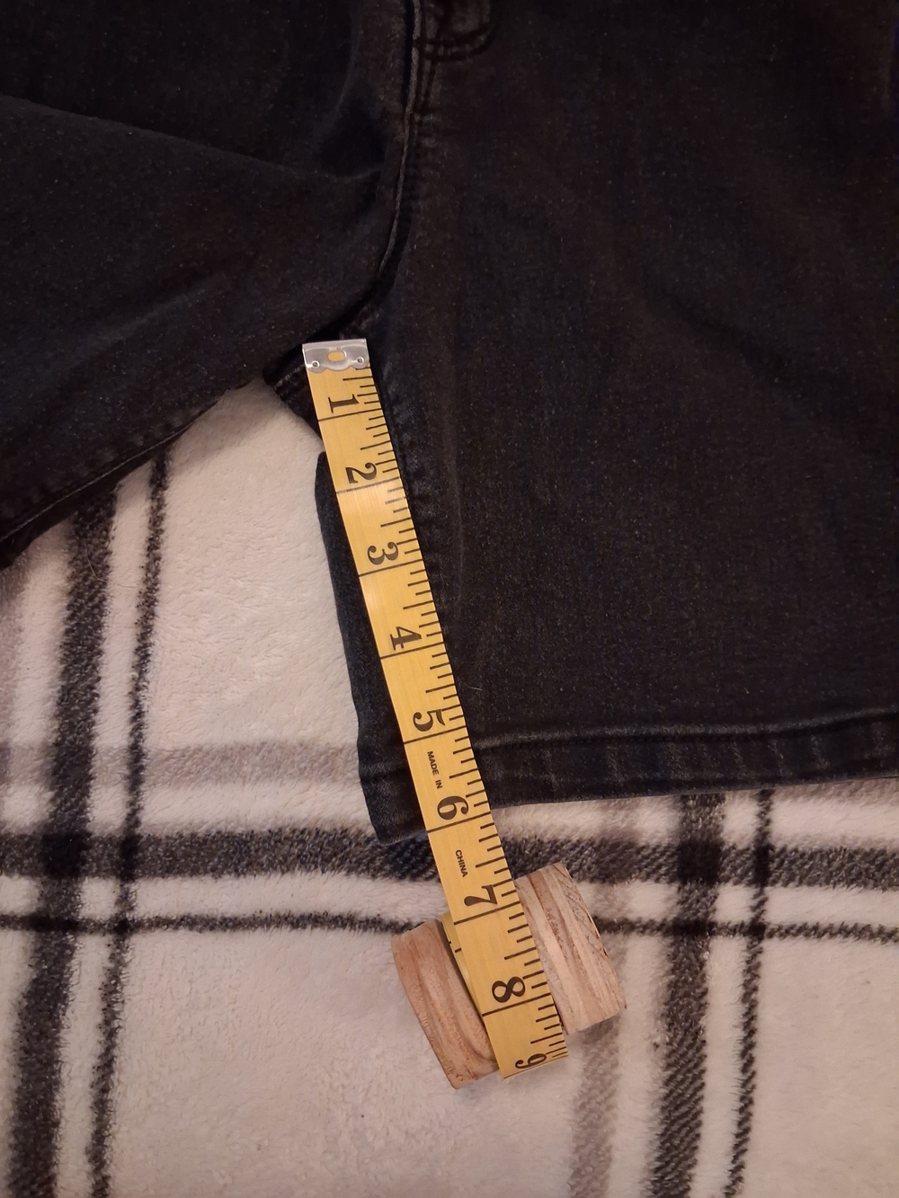 Curve Appeal Black Stretch Denim Shorts - Classic Hem